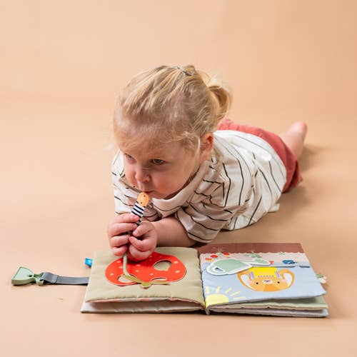 Taf Toys Quiet Busy Book 18m +