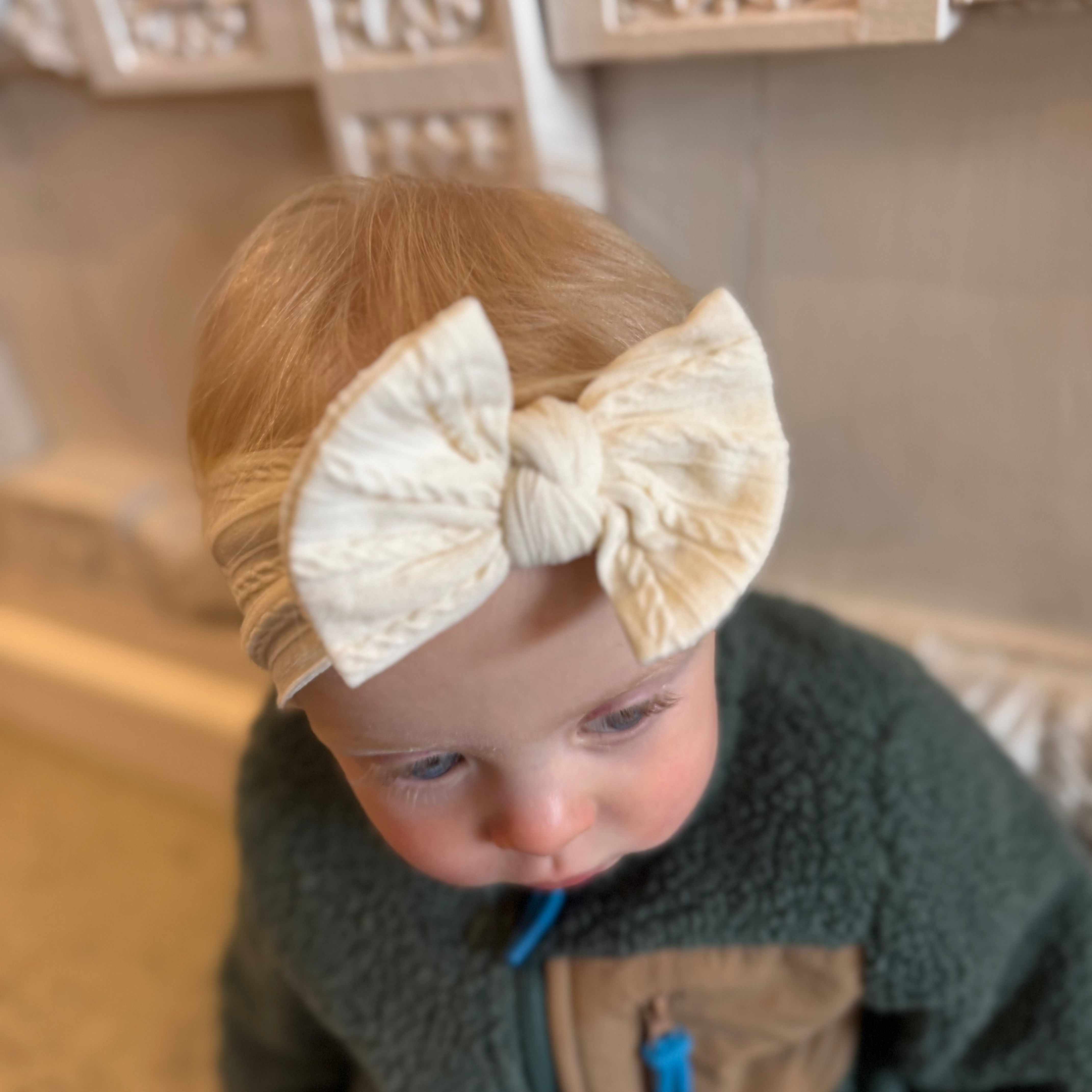 Frankii Bow - Oat