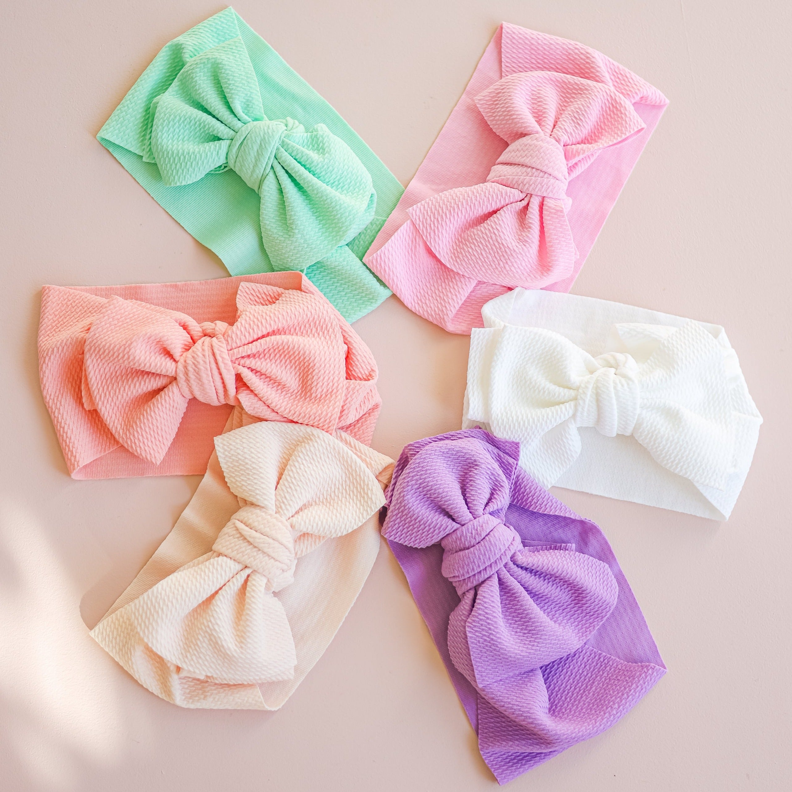 Lulu Luxe Bow - Peach cream