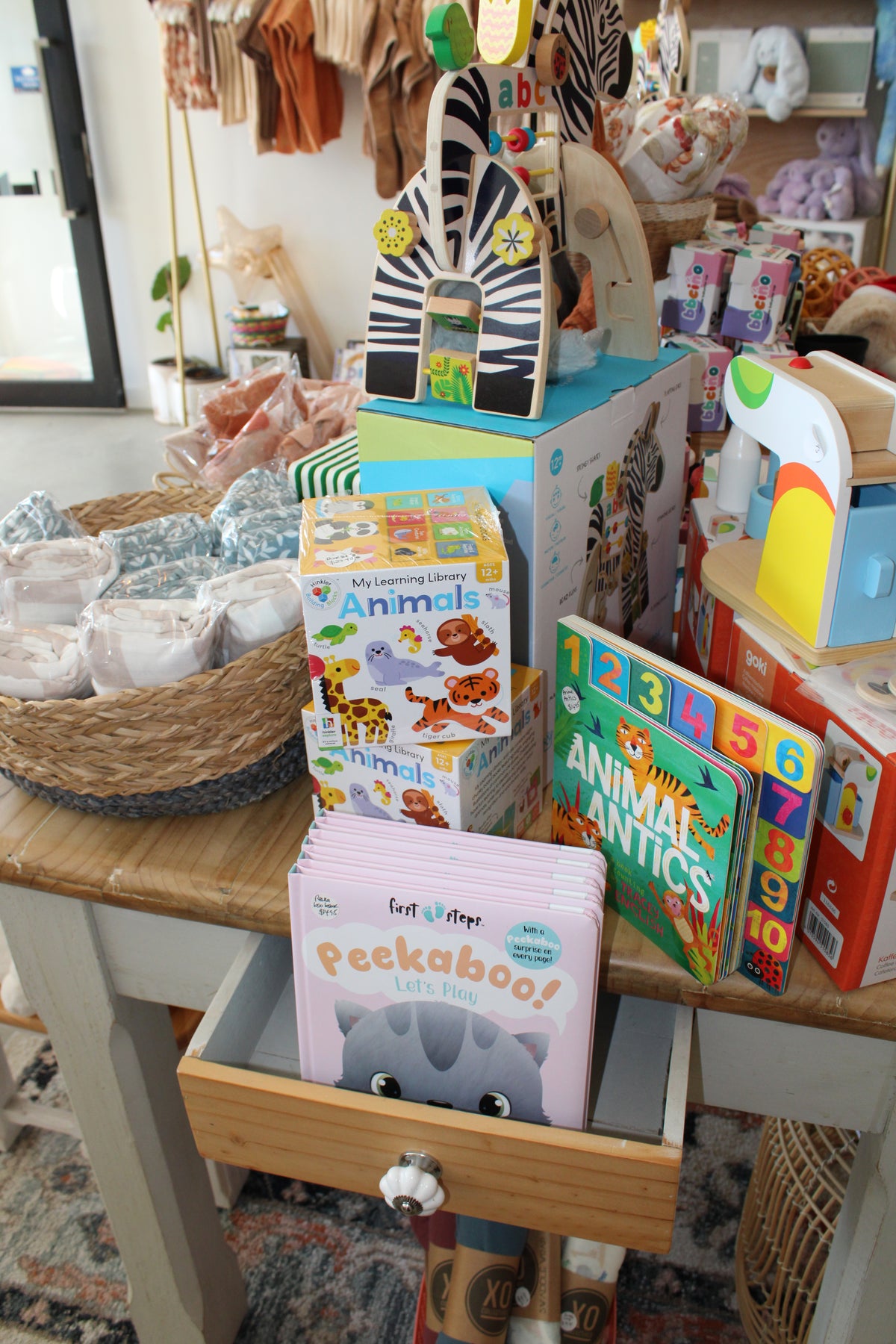 Hinkler Toys