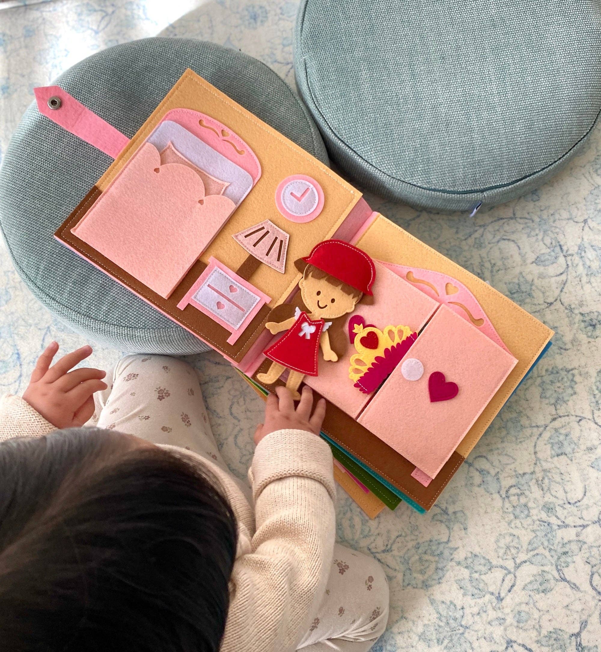 Lola Felt Busy Book | Screen-Free Activity Book for Toddlers