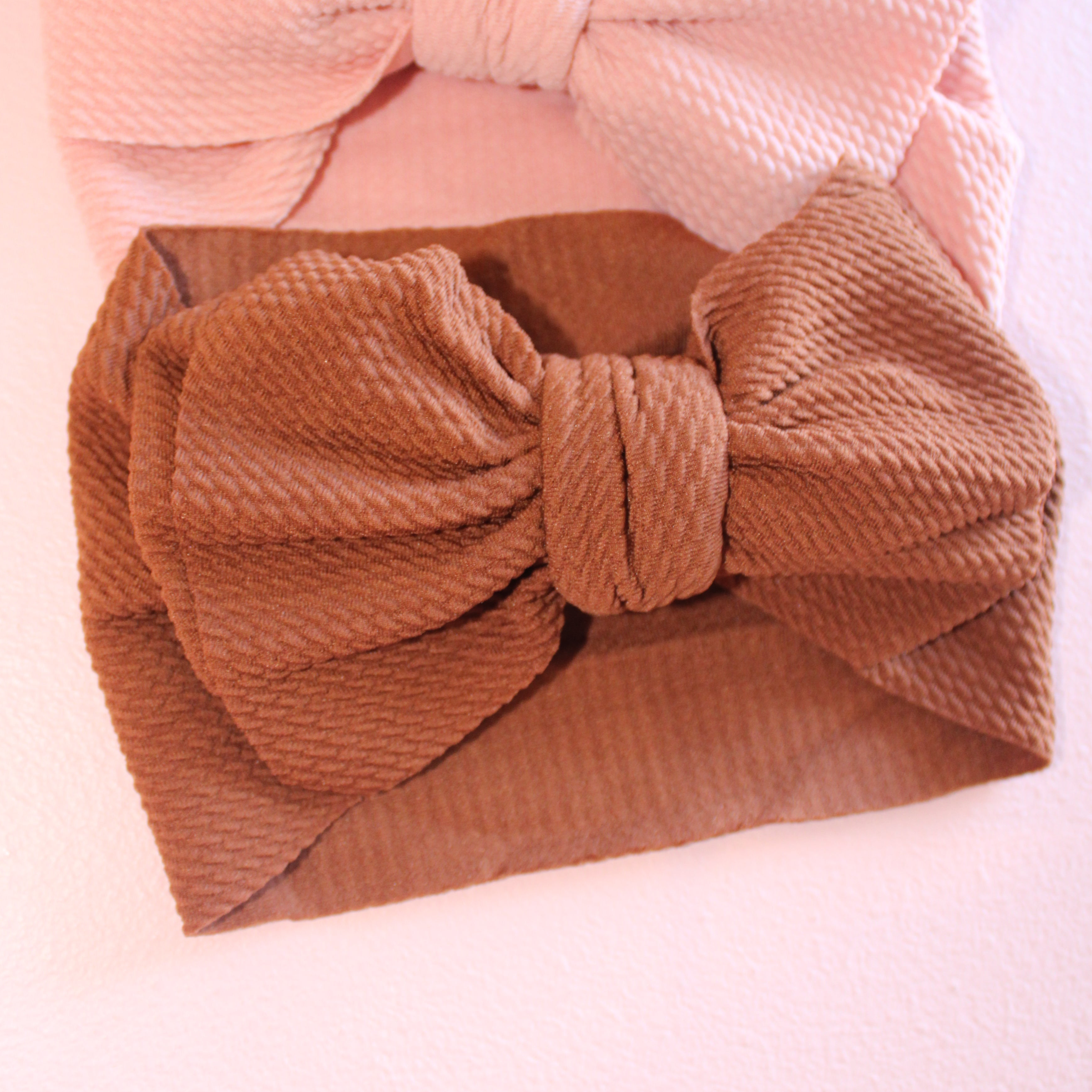 Lulu Luxe Bow - Tan