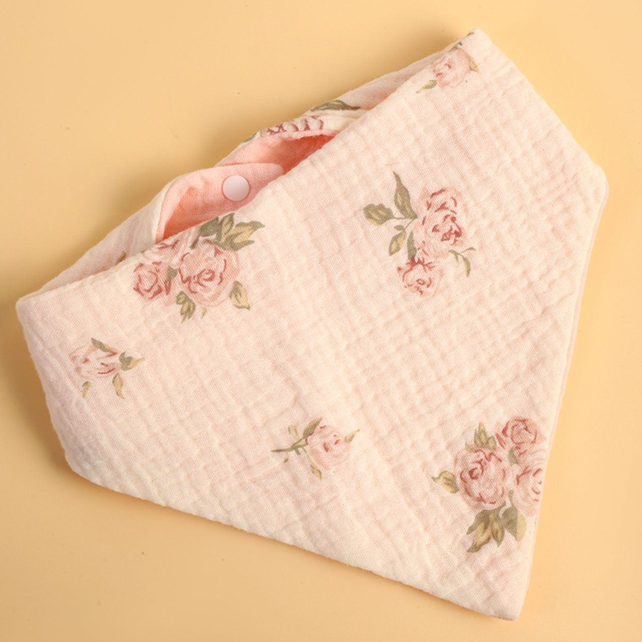 Lottie Muslin bibs